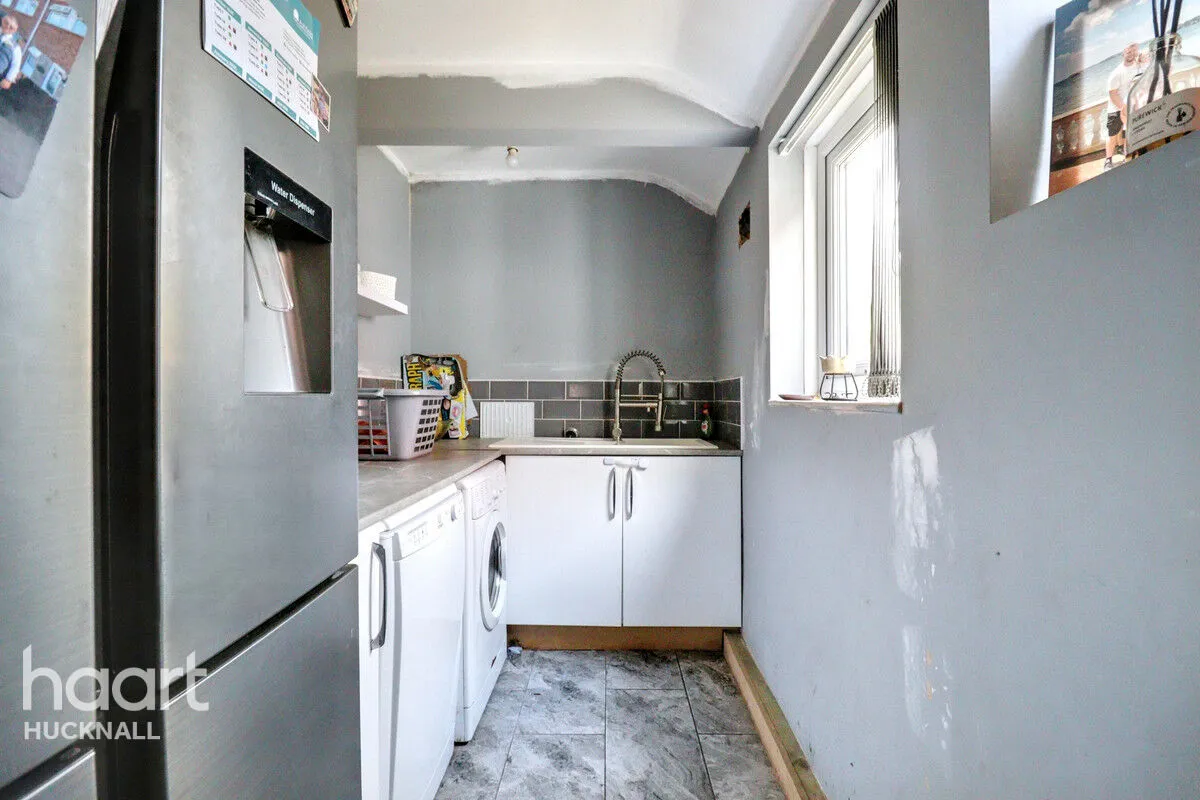 Portland Road, Nottingham, NG15, photo 9