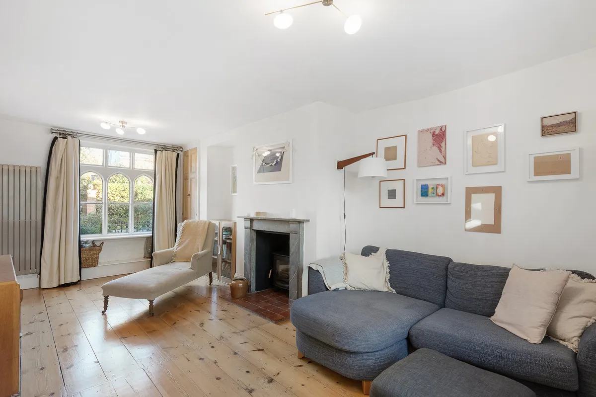 Green Street, Sunbury-On-Thames, TW16, photo 10
