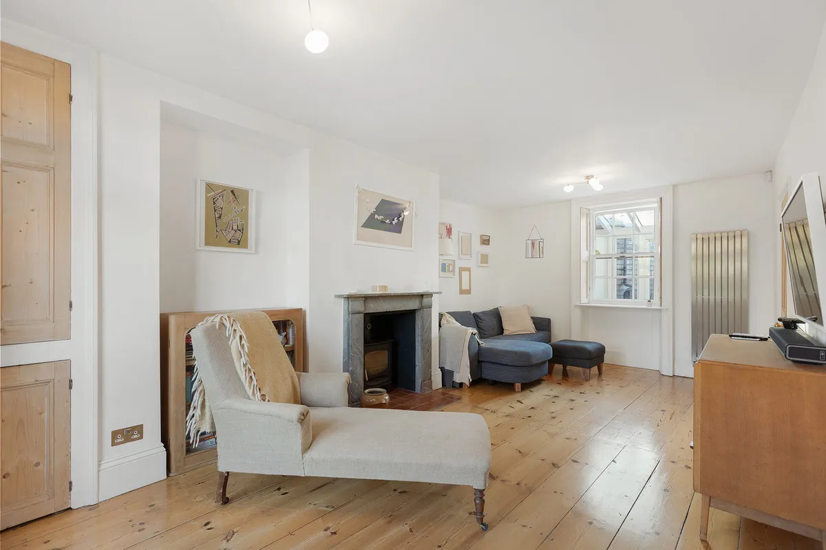 Green Street, Sunbury-On-Thames, TW16, photo 9