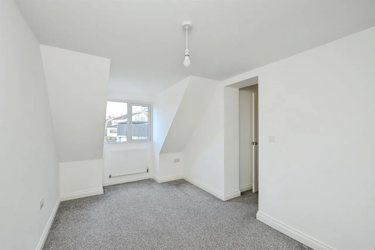 Alltiago Road, Swansea, SA4, photo 13
