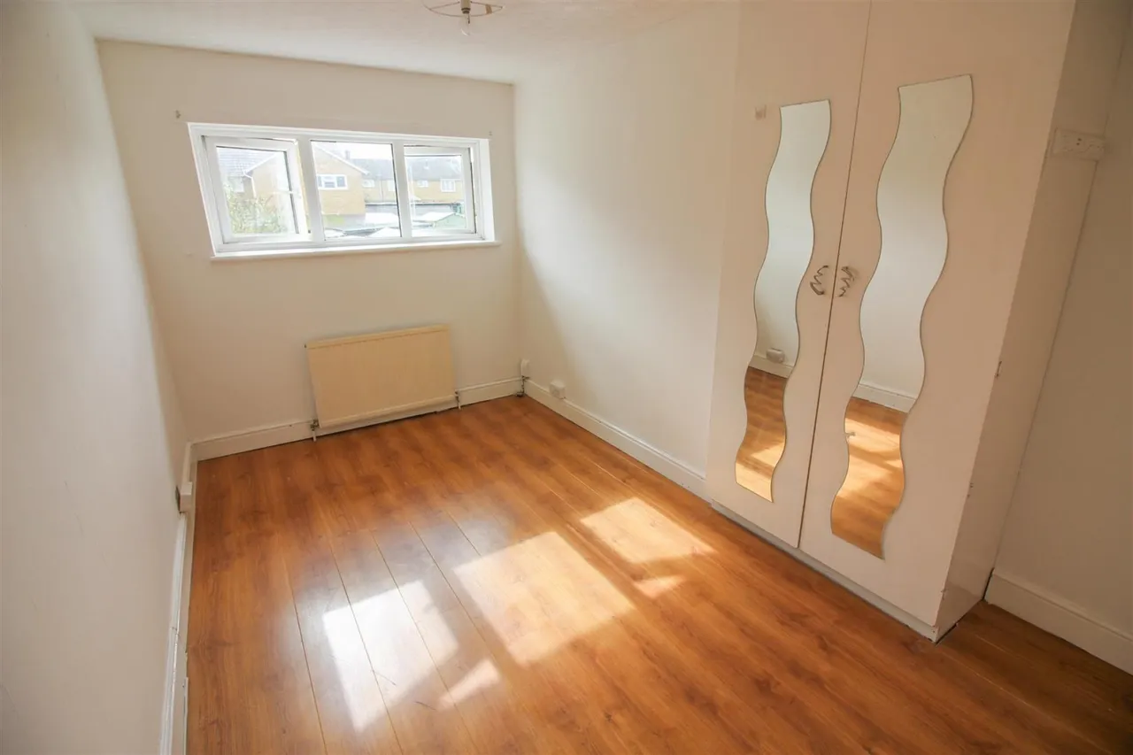 Church Leys, Harlow, CM18, photo 3