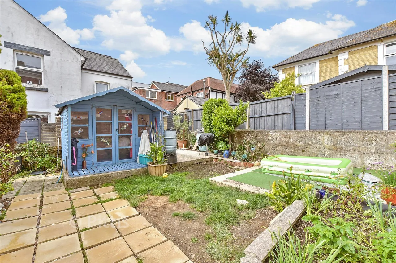 Leed Street, Sandown, PO36, photo 15