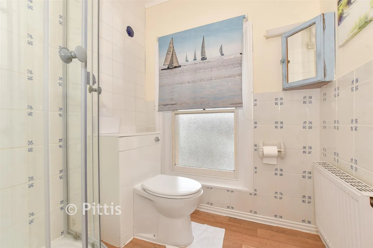 Leed Street, Sandown, PO36, photo 12