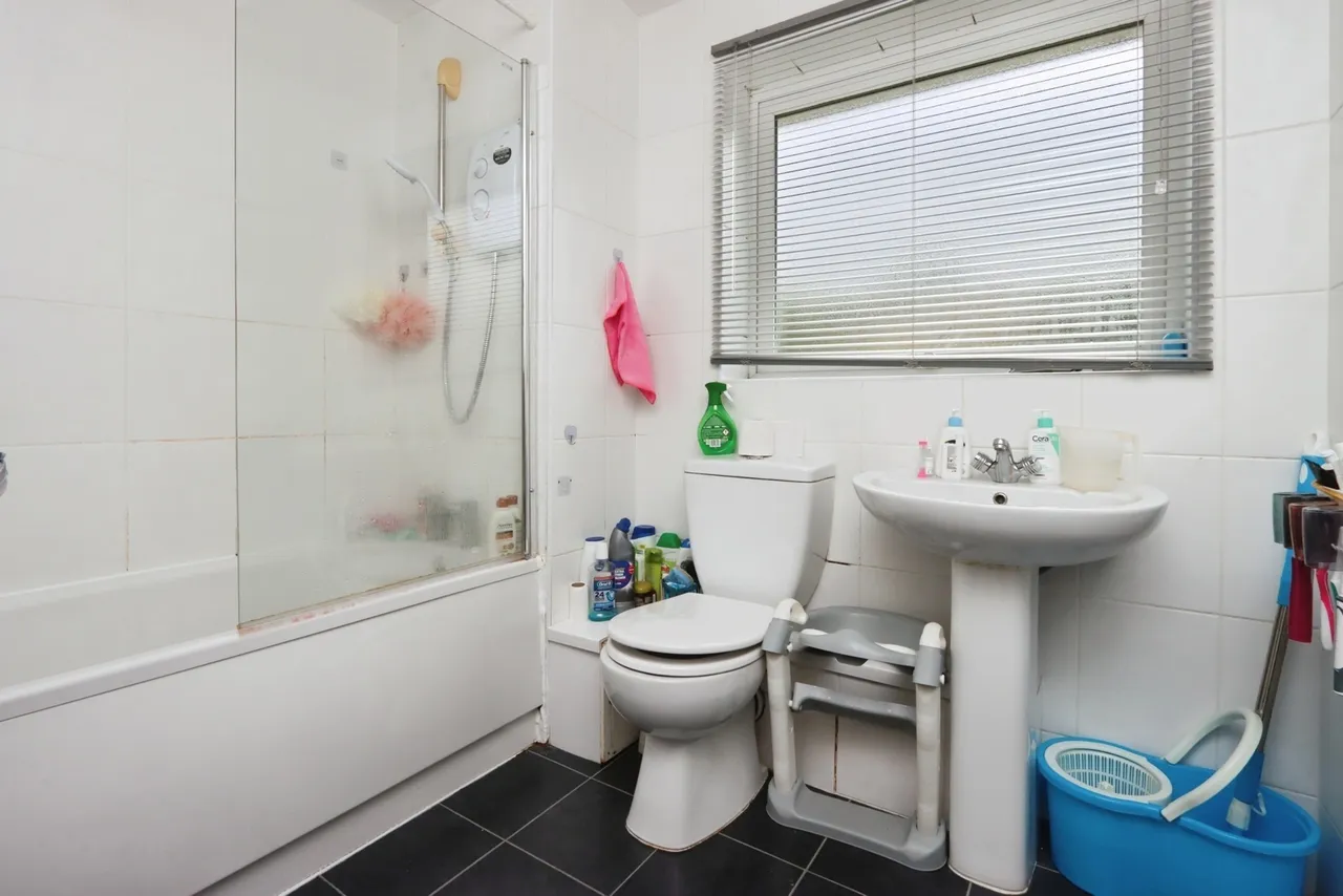 Park Grange Croft, Sheffield, South Yorkshire, S2, photo 11