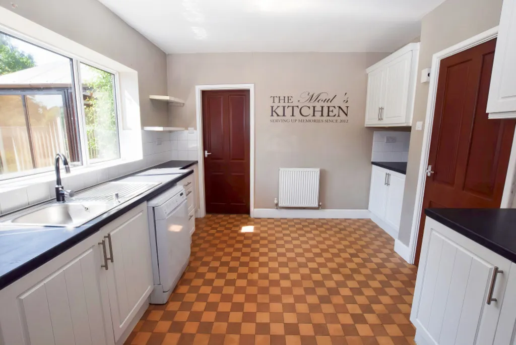 Maer Lane, Market Drayton, photo 9
