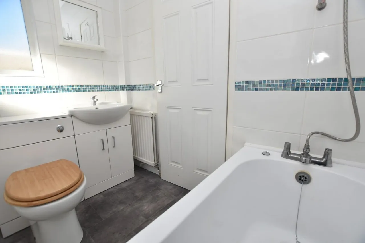 Hill Street, Clay Cross, S45, photo 7