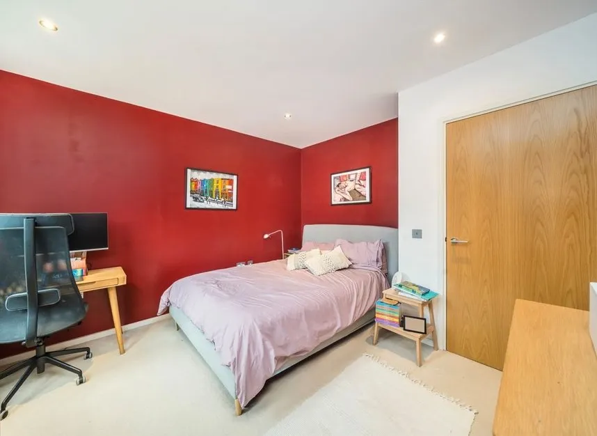 Miles Road, Hornsey, N8, photo 6