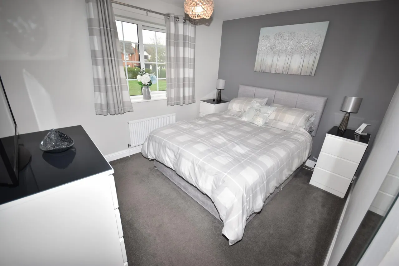 Spire View, Sleaford, NG34, photo 7