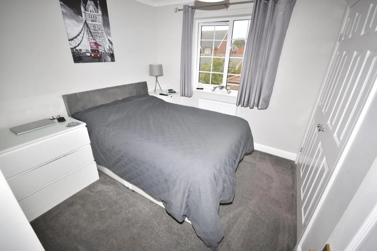 Spire View, Sleaford, NG34, photo 9
