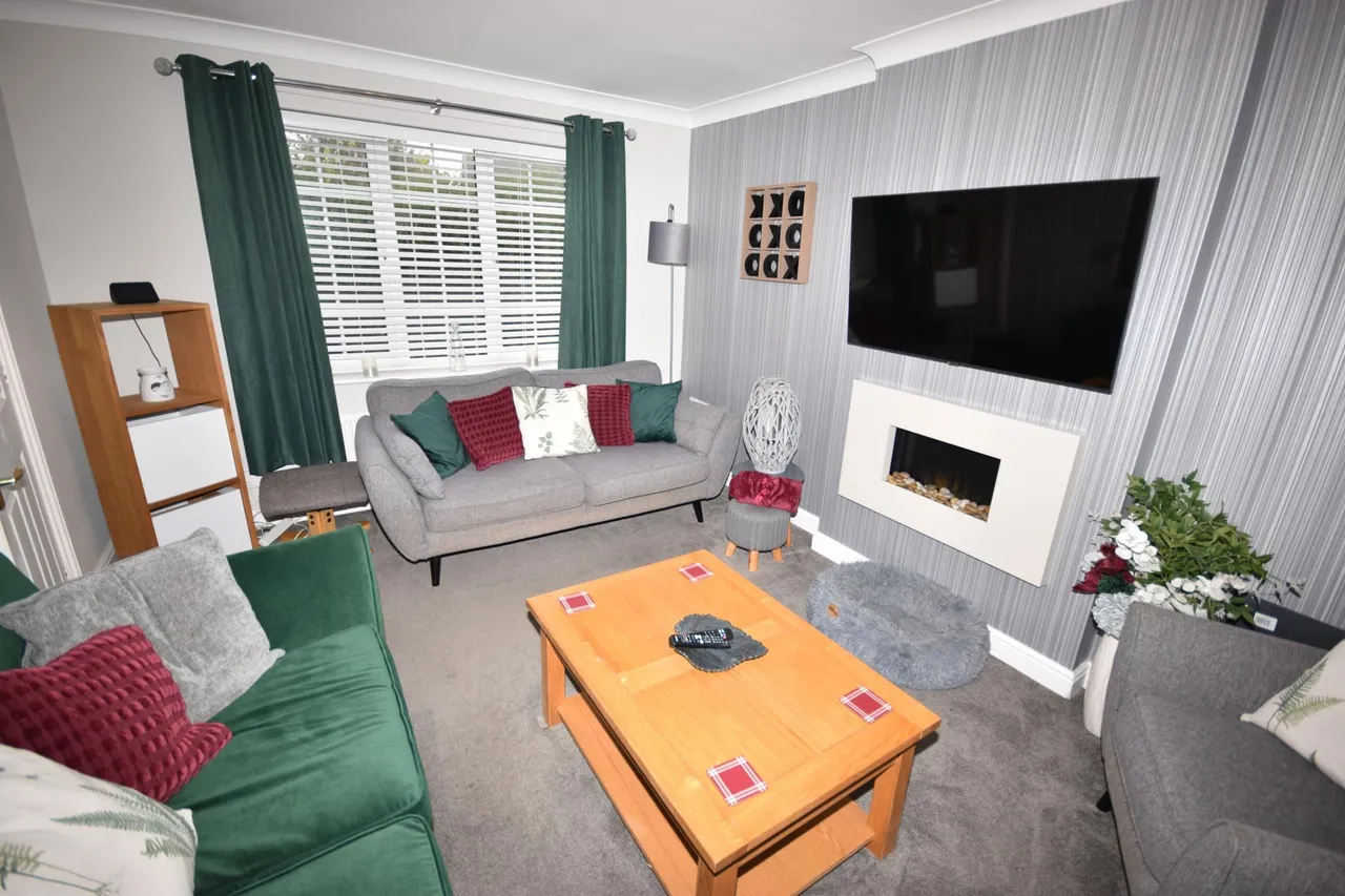 Spire View, Sleaford, NG34, photo 3