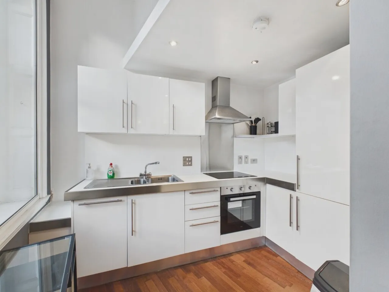 Pinstone Street, Sheffield, S1, photo 4