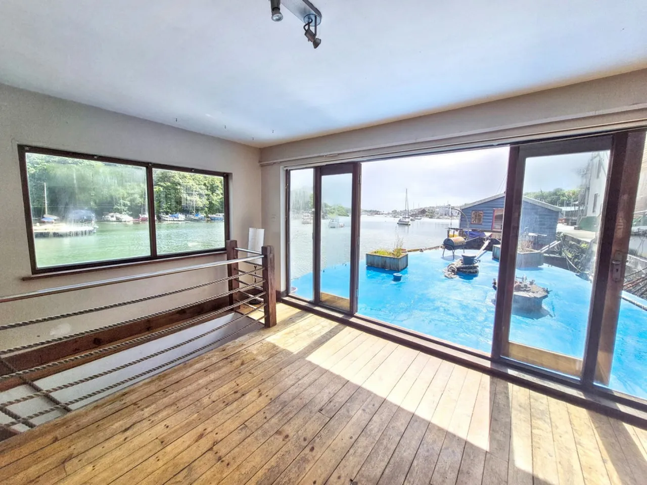 Jubilee Wharf, TR10, photo 7