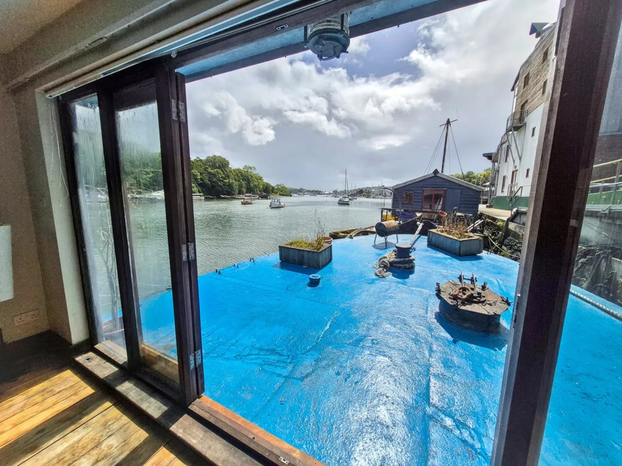 Jubilee Wharf, TR10, photo 27
