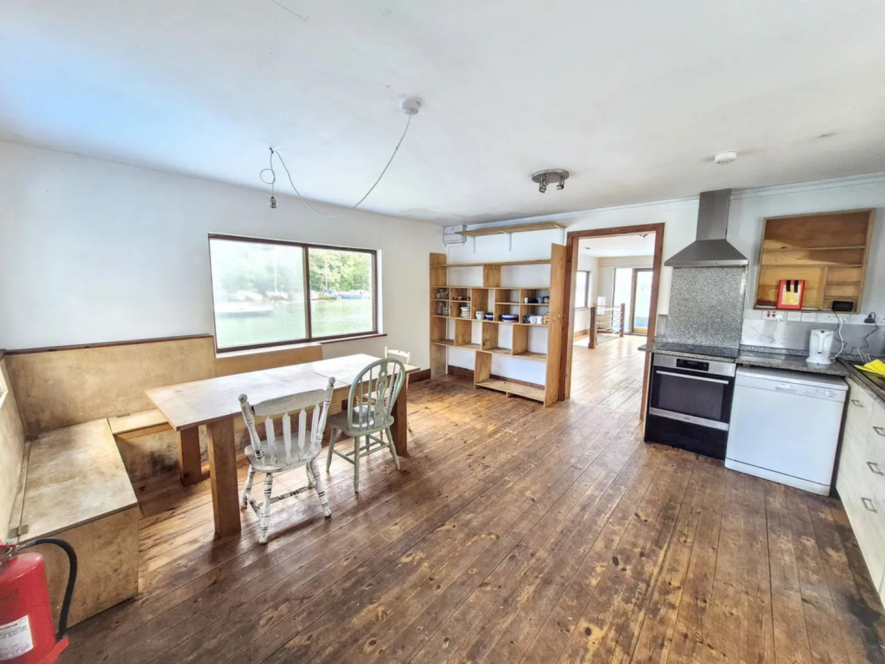 Jubilee Wharf, TR10, photo 5