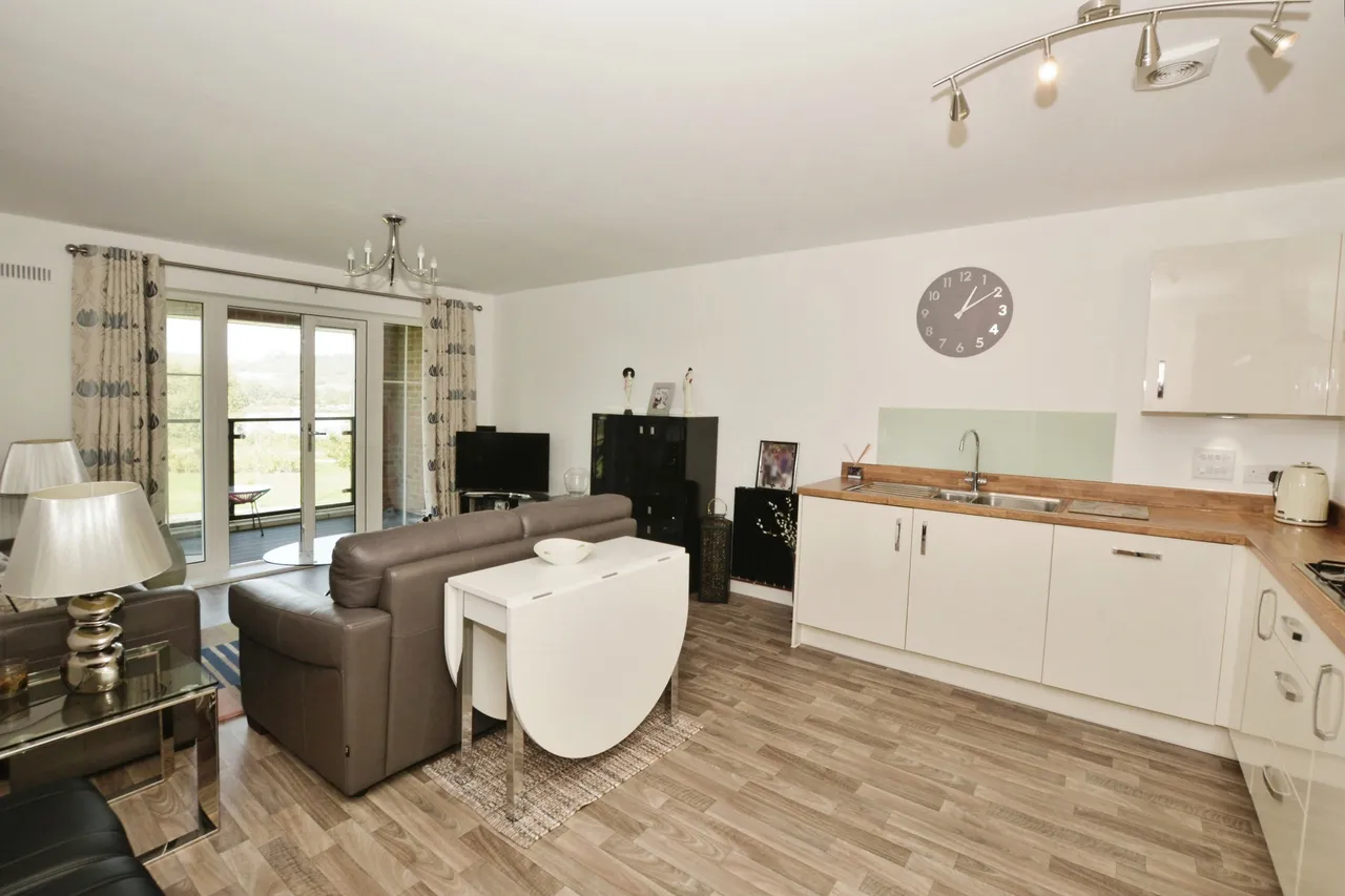 14 Nickolls Road, Hythe, photo 7
