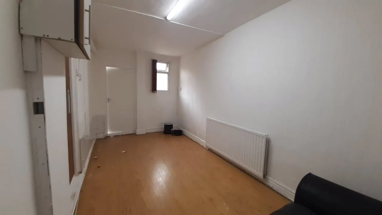 Siskin Drive, Birmingham, B12, photo 17