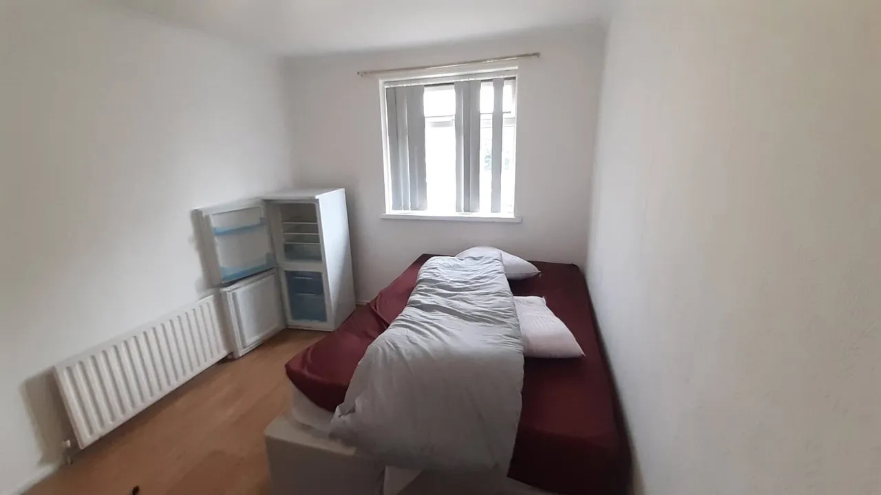 Siskin Drive, Birmingham, B12, photo 15