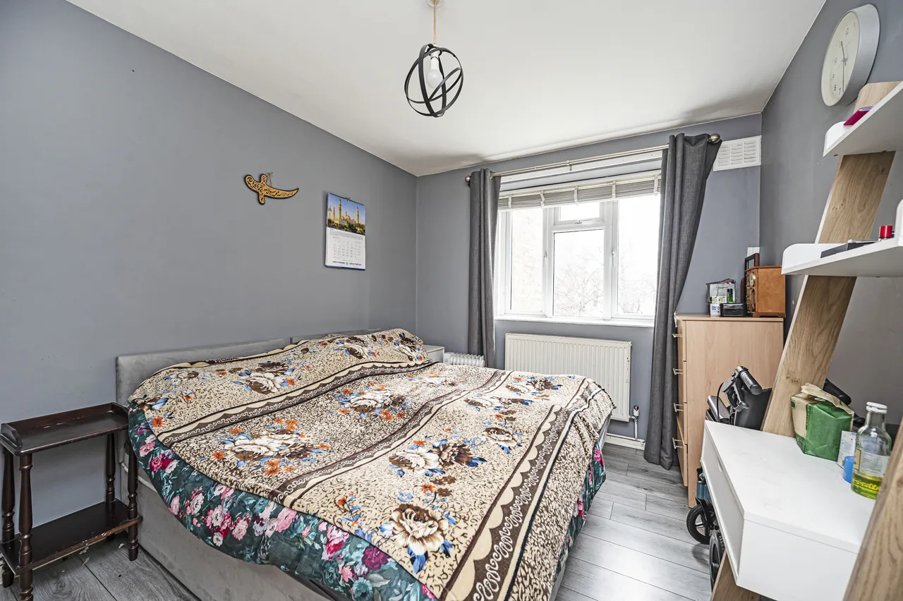 19 Armsby House, Stepney Way, London, photo 4