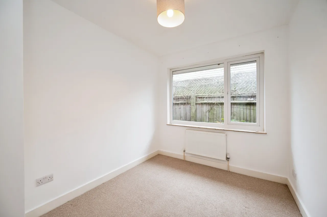 Itchenor Road, Hayling Island, PO11, photo 7