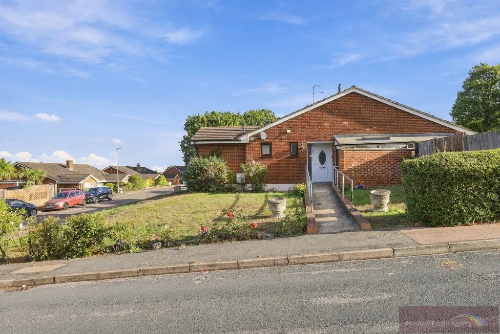 Archery Close, Cliffe Woods, ME3, photo 22