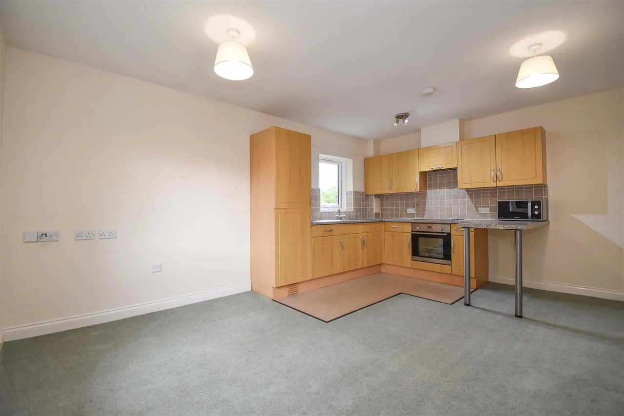 Bridge Lane, Penrith, photo 12
