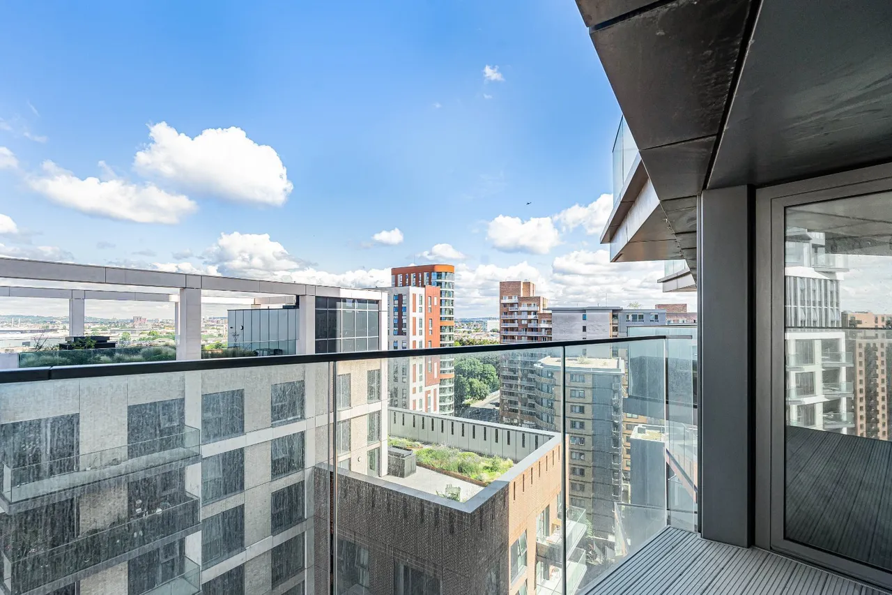 Portal Way, London, W3, photo 9