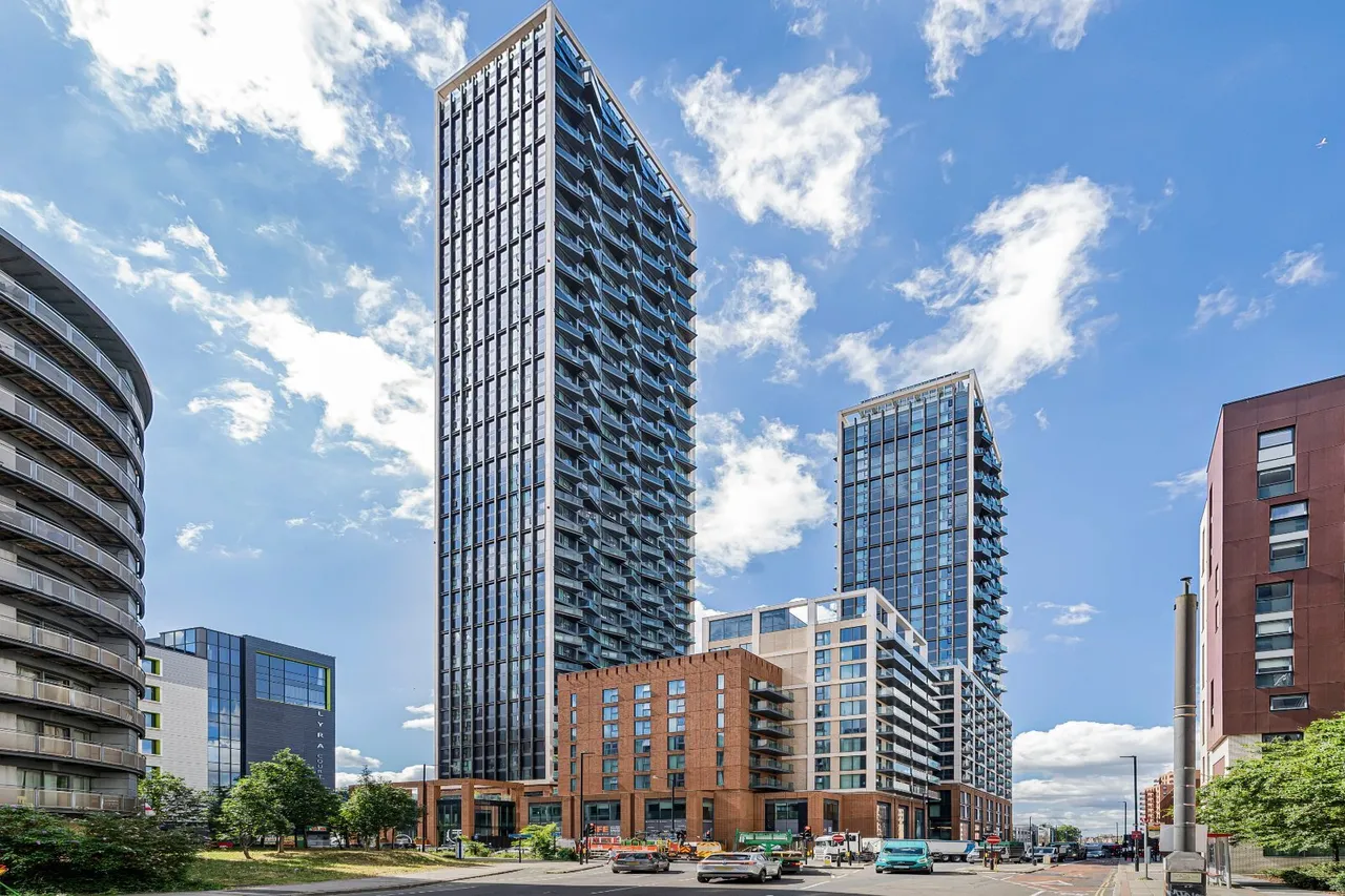 Portal Way, London, W3, photo 16