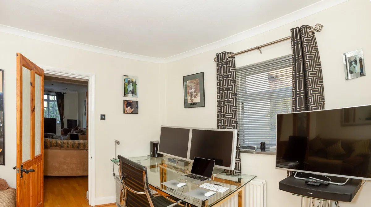 Keston, BR2 6AL, photo 8