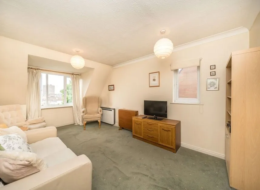 Kingston Road, New Malden, KT3, photo 2
