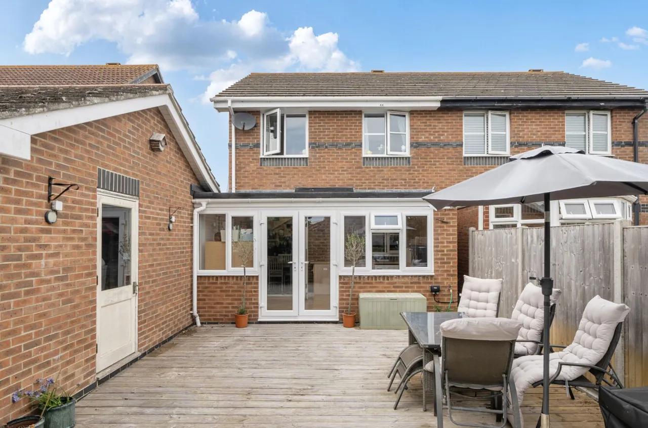 Shalbourne Crescent, Bracklesham Bay, PO20, photo 4