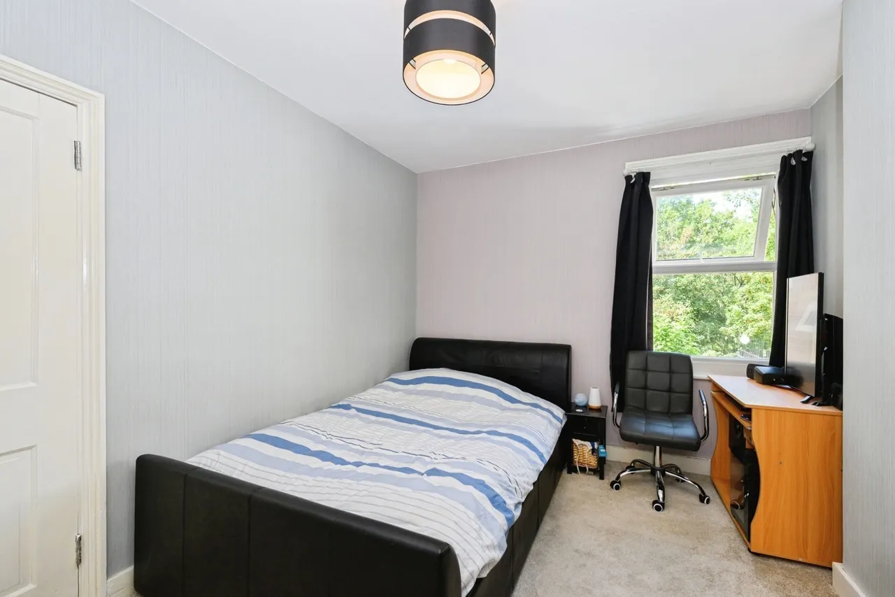 Godstone Road, Whyteleafe, Surrey, CR3, photo 17