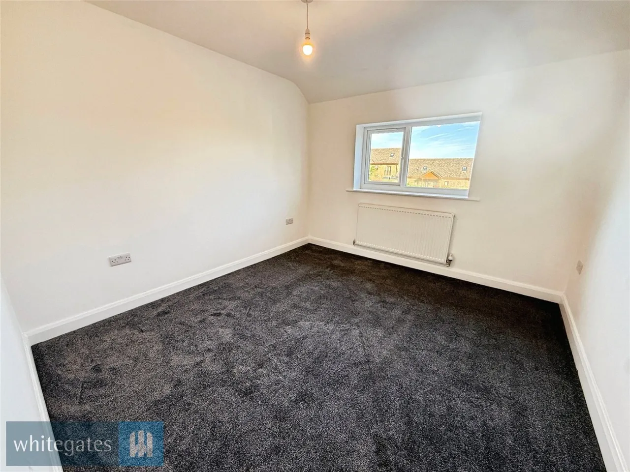 Windsor Avenue, Darton, S75, photo 8