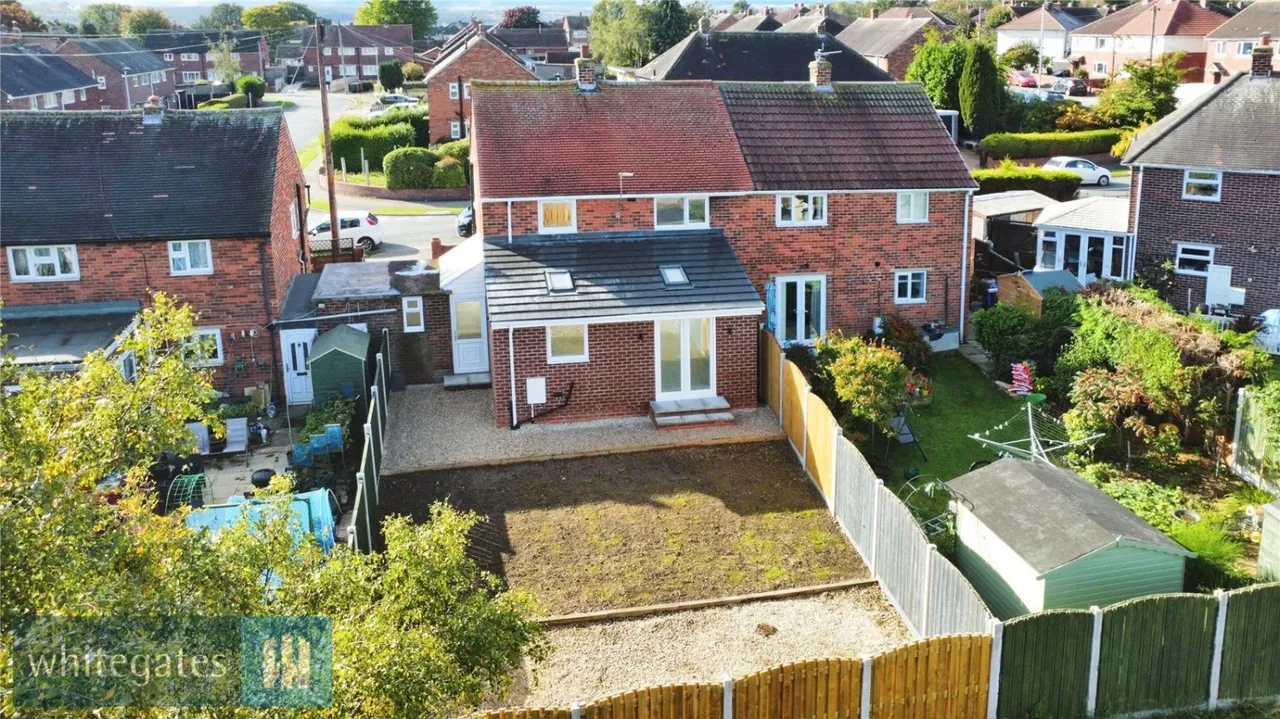 Windsor Avenue, Darton, S75, photo 13