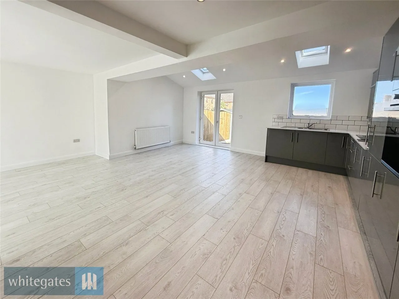 Windsor Avenue, Darton, S75, photo 16