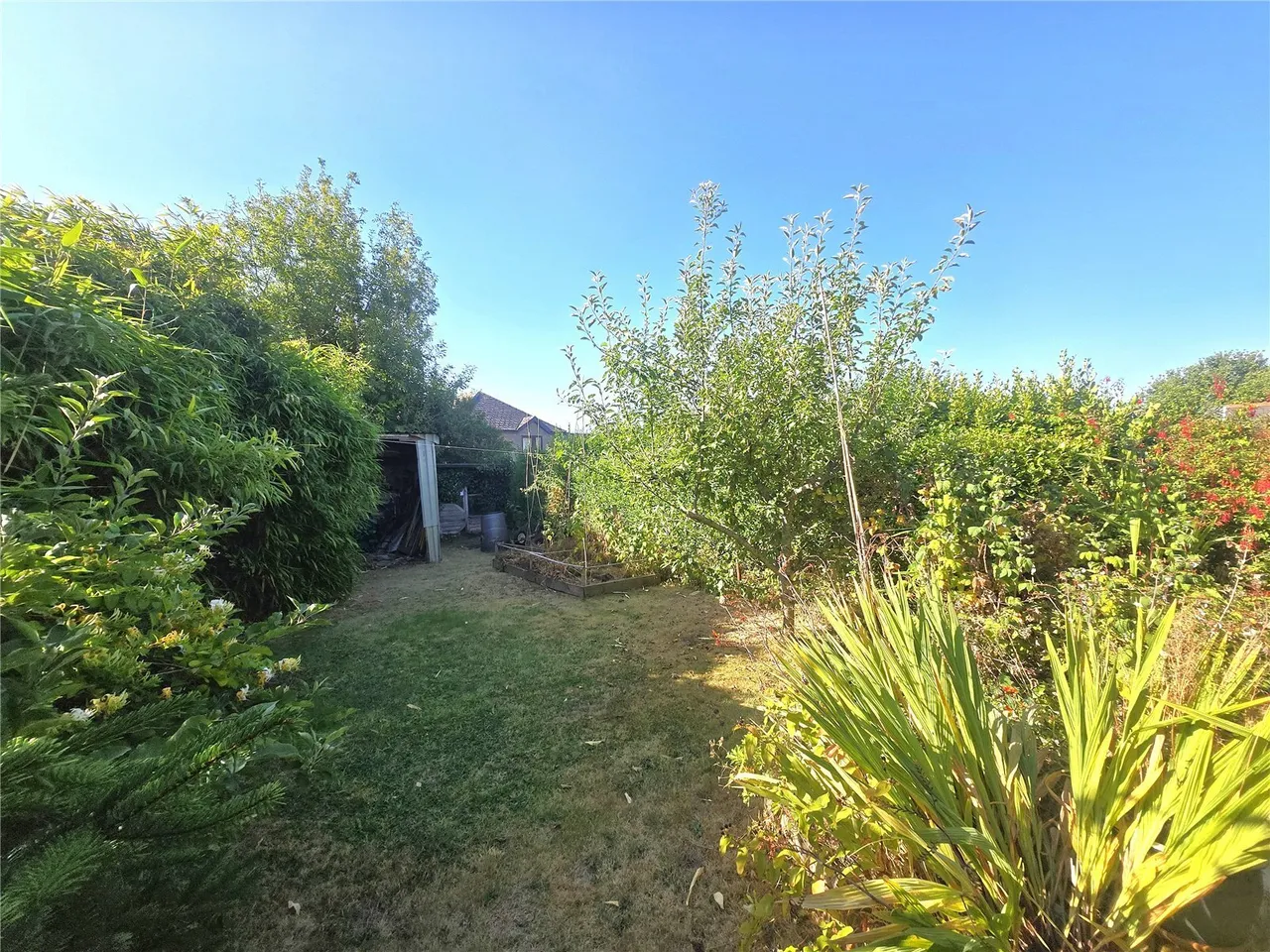 Nestor Square, Narberth, SA67, photo 16