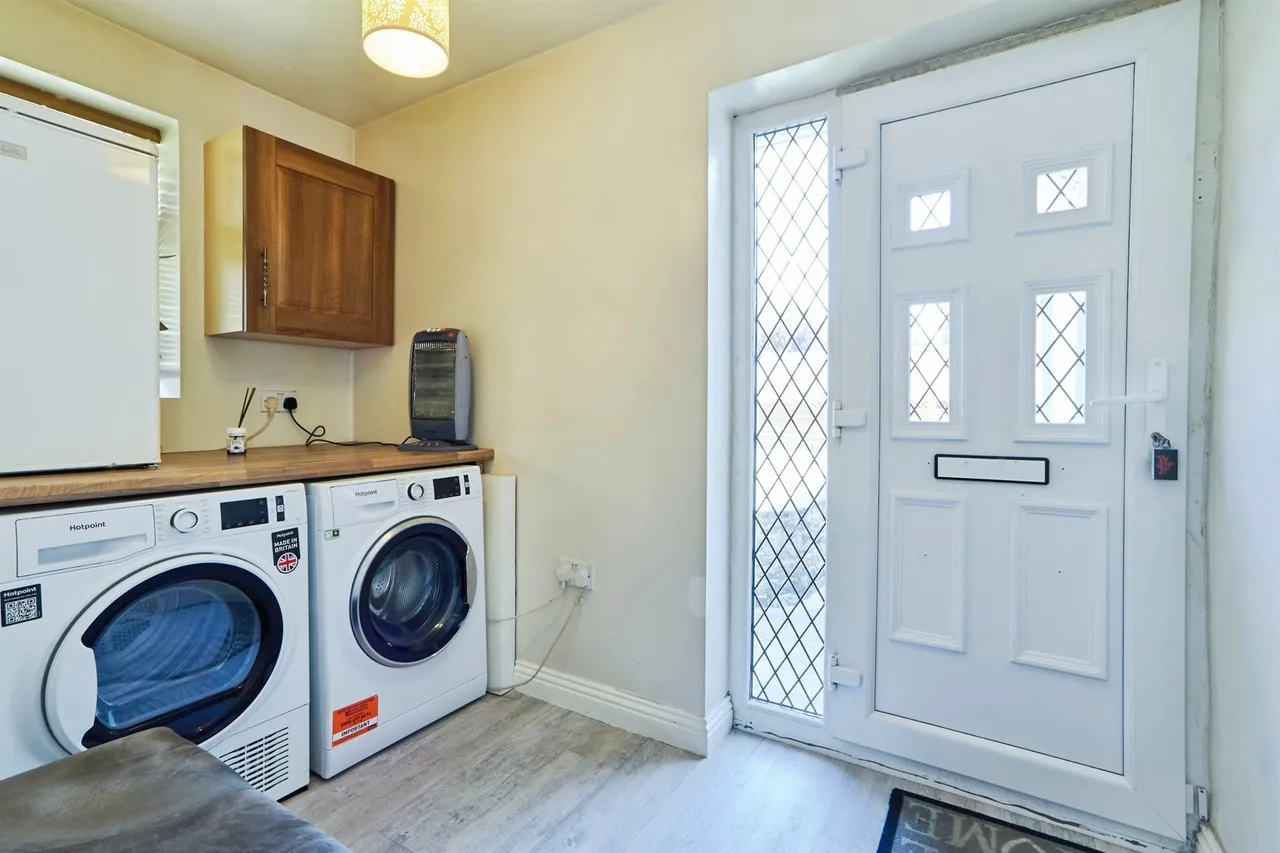 Braithwaite Edge Road, Keighley, BD22, photo 2