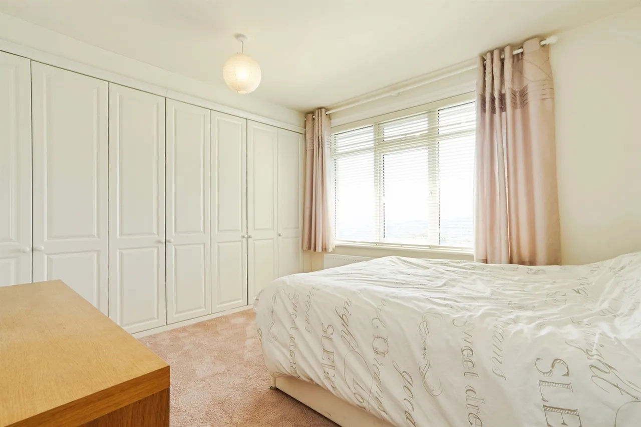 Braithwaite Edge Road, Keighley, BD22, photo 8