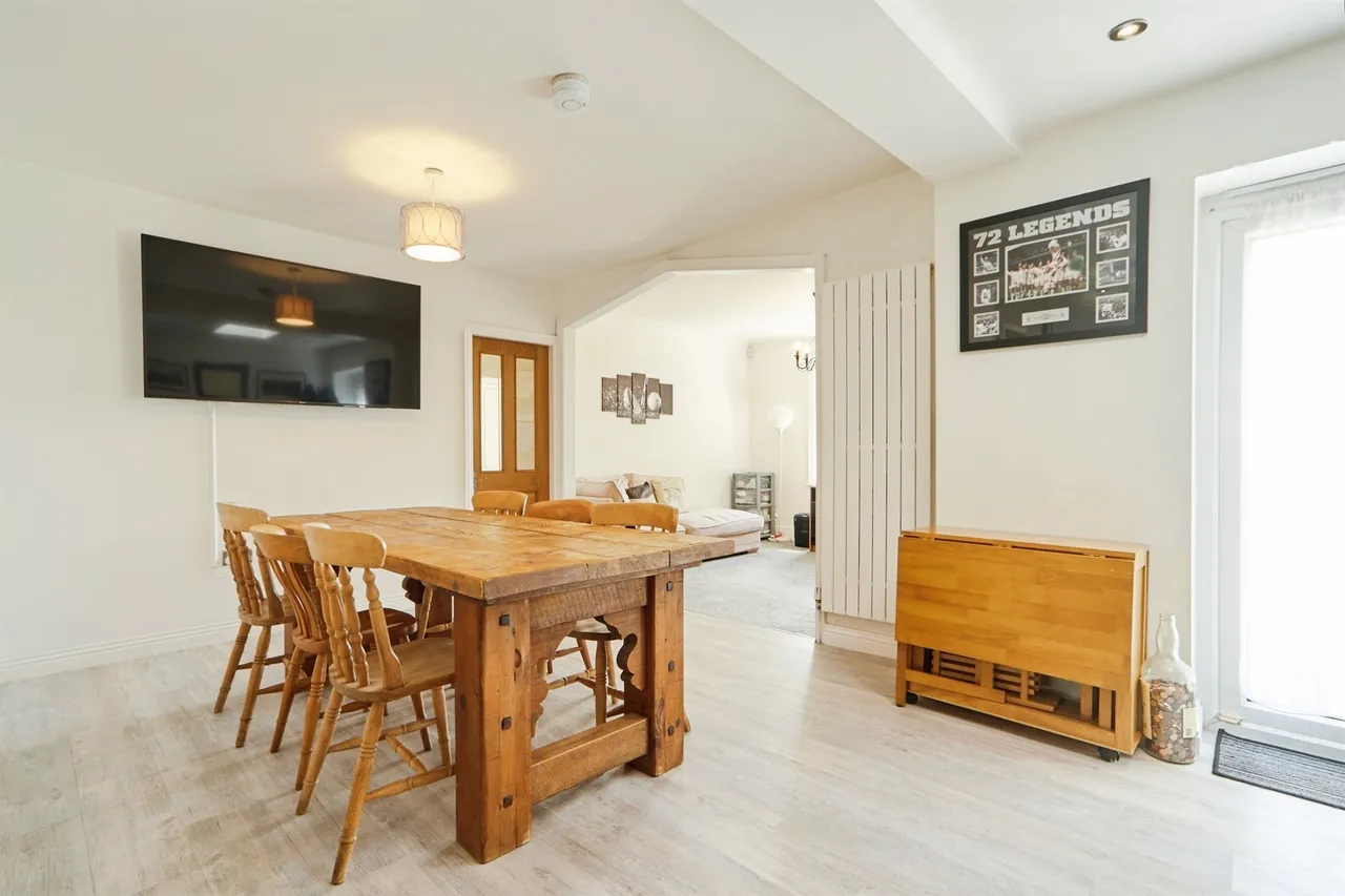 Braithwaite Edge Road, Keighley, BD22, photo 4