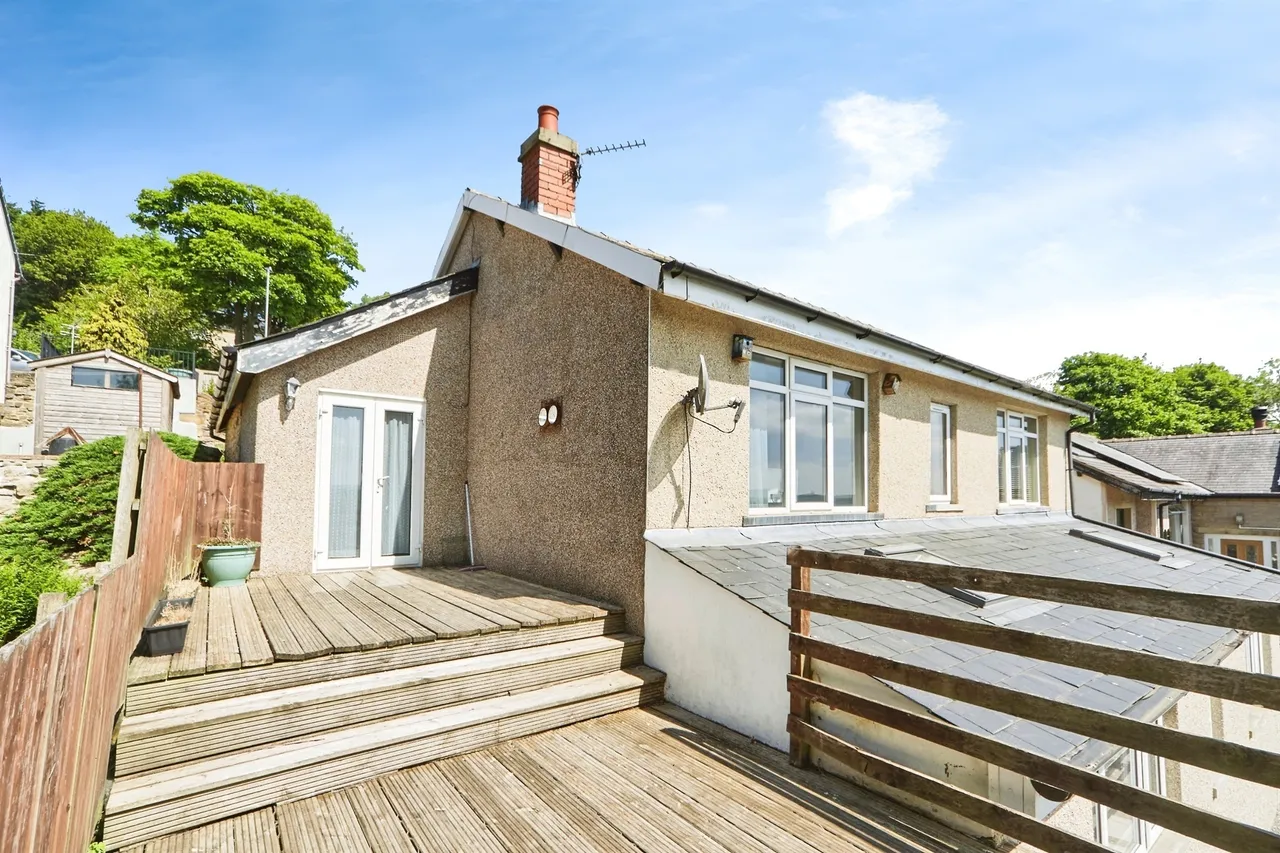 Braithwaite Edge Road, Keighley, BD22, photo 14