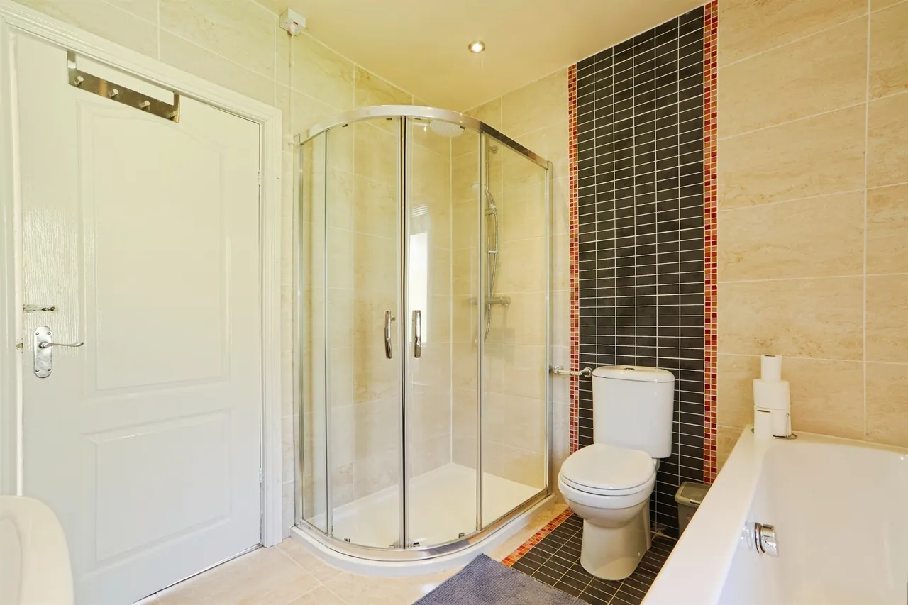 Braithwaite Edge Road, Keighley, BD22, photo 9