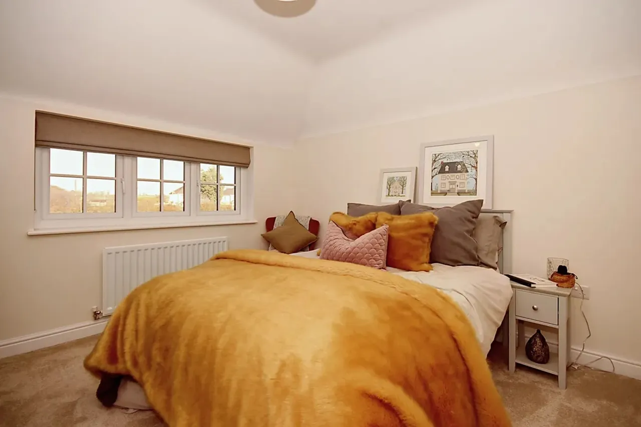 Augustus Close, Nuneaton, CV11, photo 11