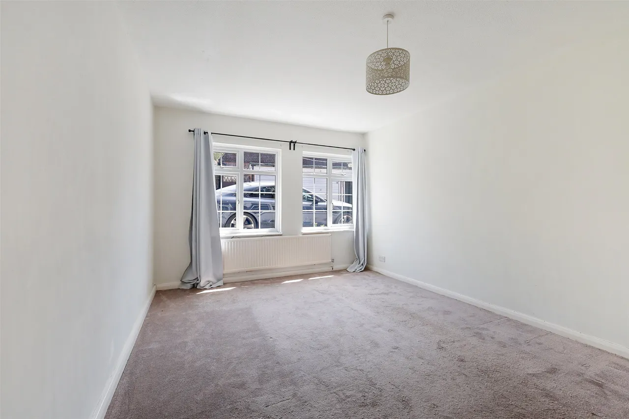Parsonage Lane, Westcott, RH4, photo 6