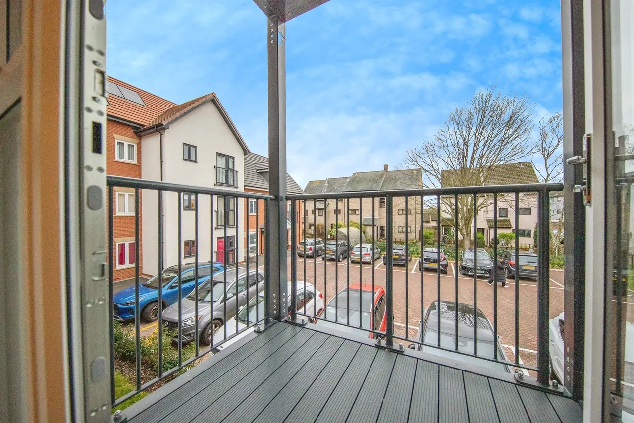 Eagle Way, Martlesham Heath, Ipswich, photo 4