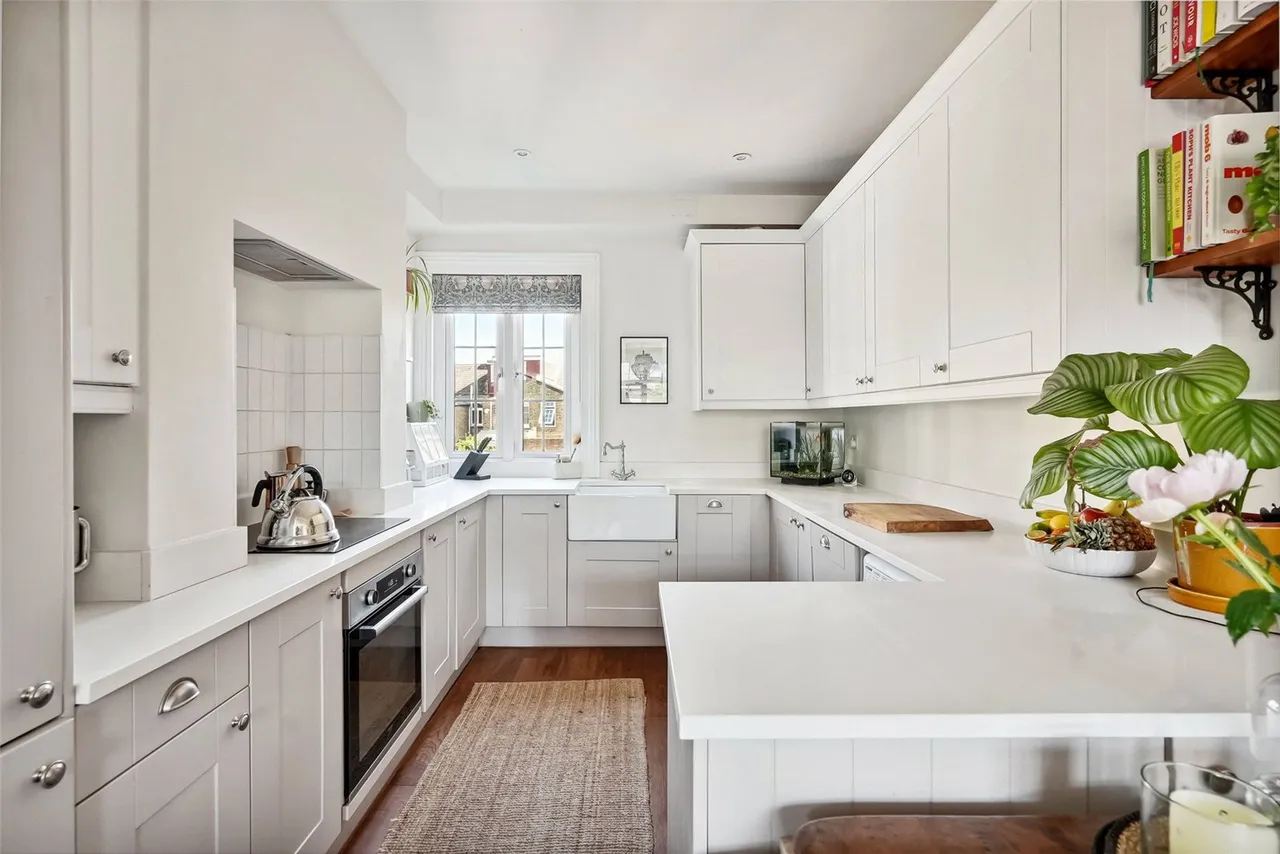 Gould Road, Twickenham, TW2 6RN, photo 6