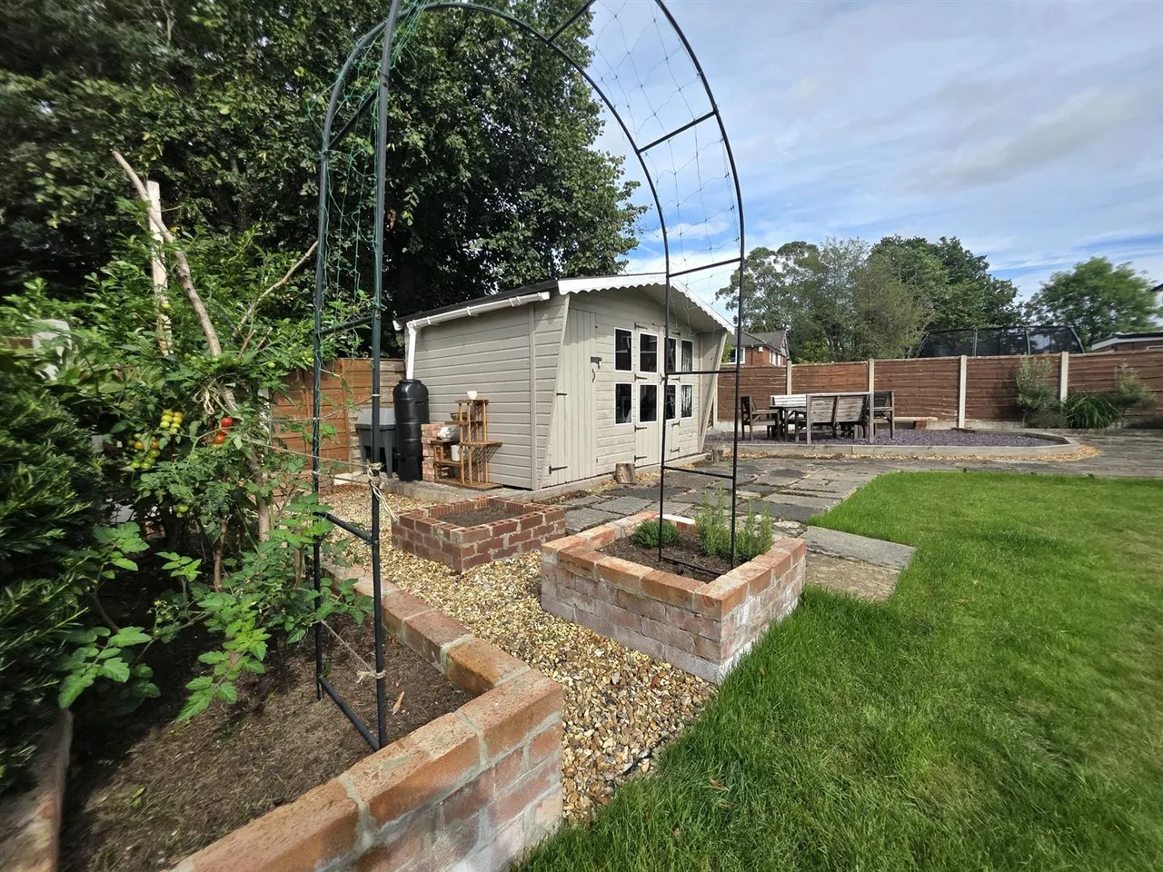 Longnor Road, Heald Green, photo 21