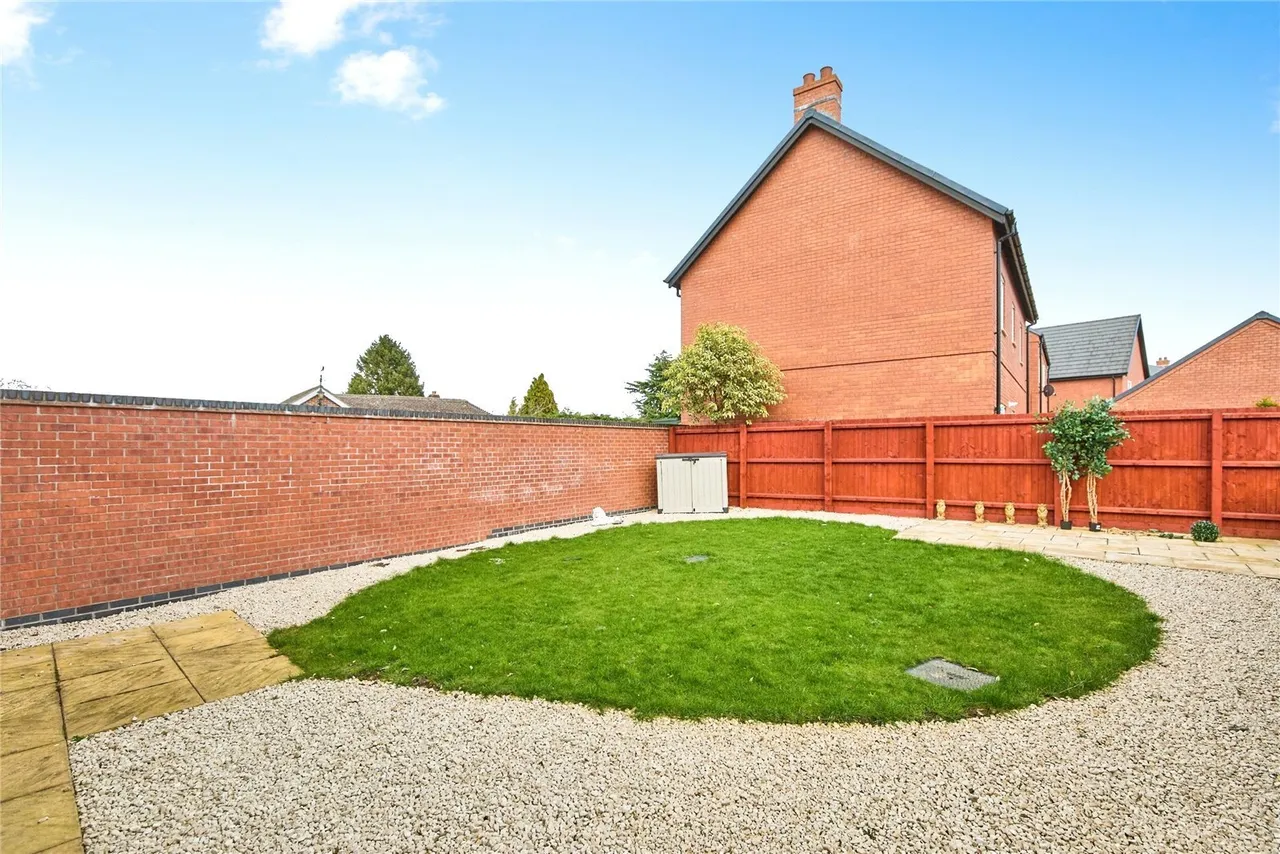 Fairfields, Branston, DE14, photo 12