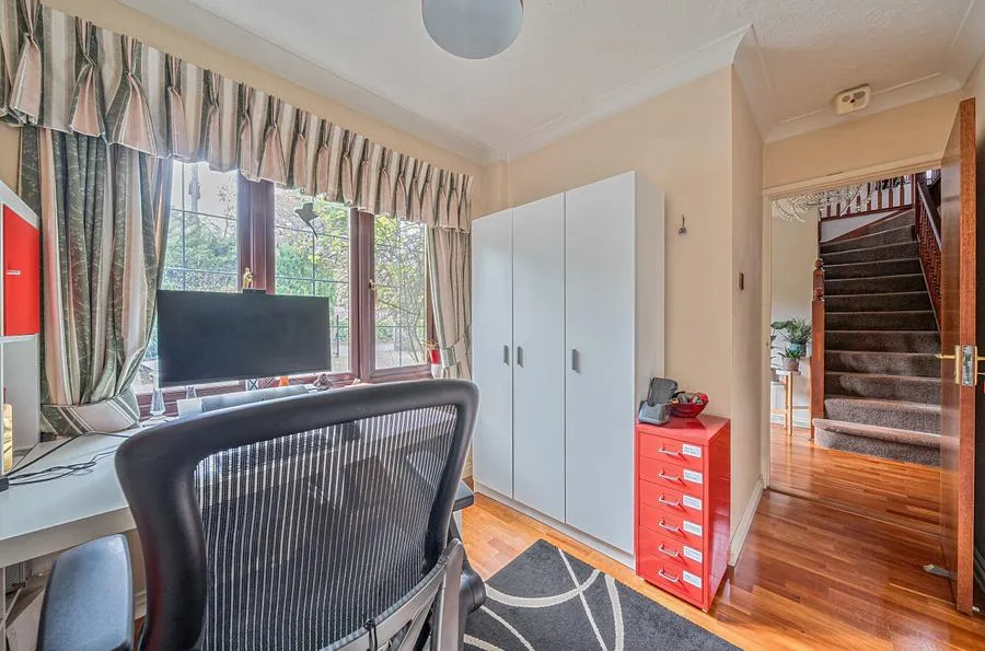Nash Grove Lane, Finchampstead, RG40, photo 16