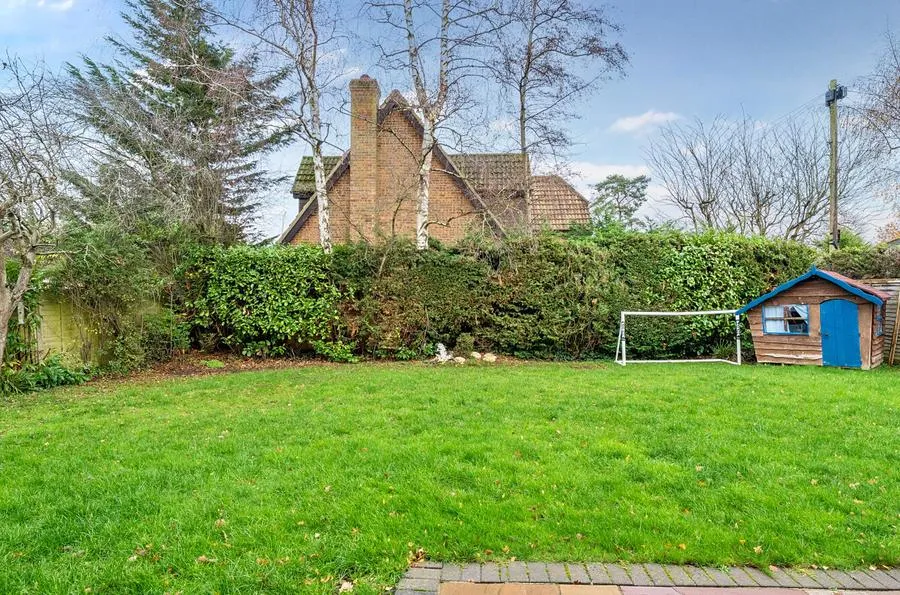Nash Grove Lane, Finchampstead, RG40, photo 14