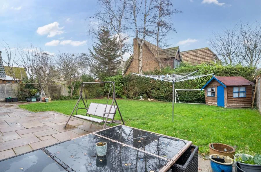 Nash Grove Lane, Finchampstead, RG40, photo 11