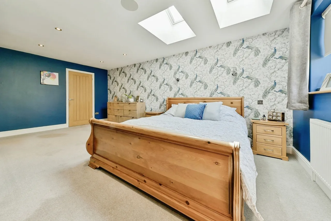Wellington Road, STEVENAGE, Hertfordshire, SG2, photo 10